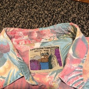 Vintage short sleeve button